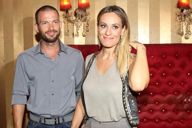 Ελεονώρα Μελέτη: Αποκάλυψε πόσα χρόνια περνά τον σύζυγό της - Media