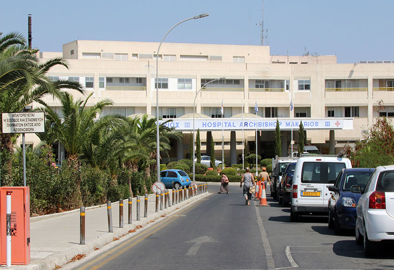 Κύπρος: Σε κρίσιμη κατάσταση 11χρονο κορίτσι που «έπεσε από κρεβάτι ξενοδοχείου» - Media