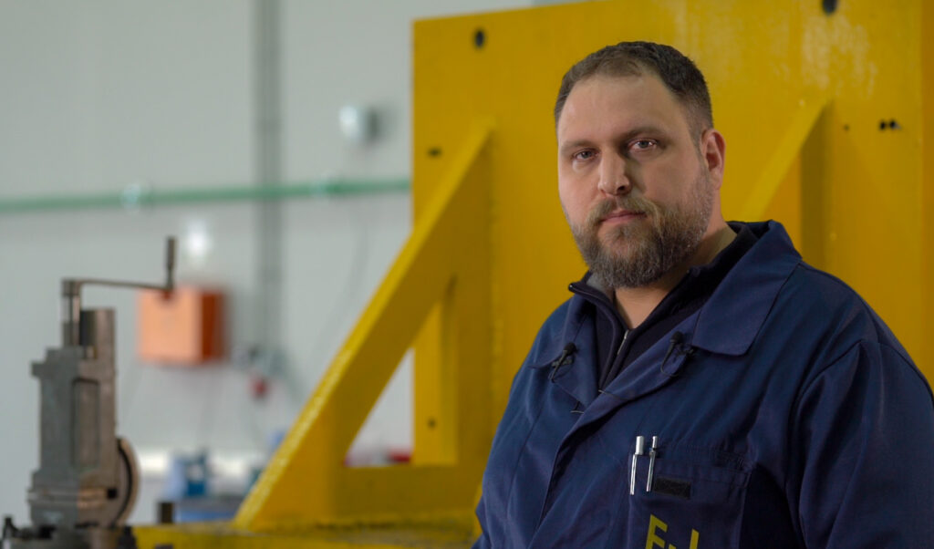 Σε λειτουργία το πρώτο ελληνικό εργοστάσιο παραγωγής ανεμογεννητριών - Media