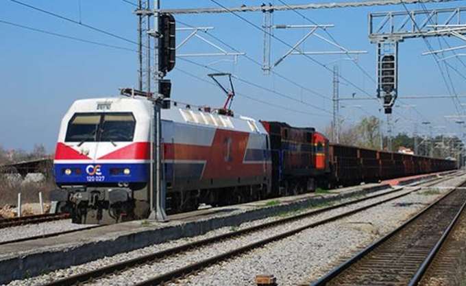 Αλεξανδρούπολη: Αμαξοστοιχία παρέσυρε και σκότωσε δύο μετανάστες - Media