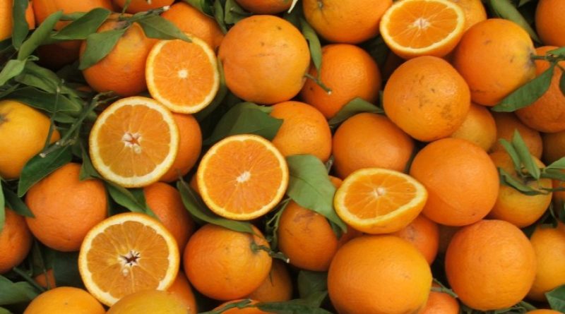 Περισσότεροι από 2 τόνοι πορτοκάλια «χωρίς ταυτότητα» δεσμεύθηκαν στον Πειραιά - Media