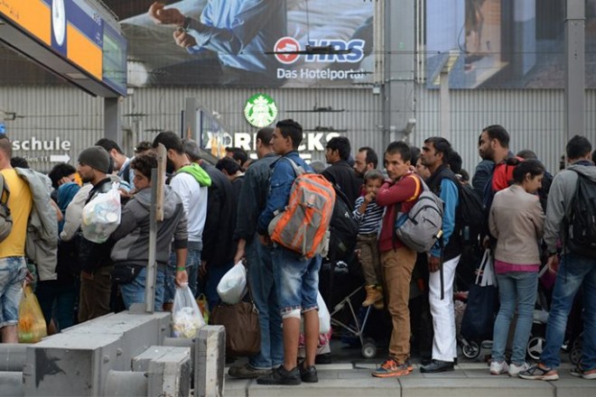«Καλή» η συμφωνία για τα κλειστά κέντρα ασύλου λένε 6 στους 10 Γερμανούς - Media