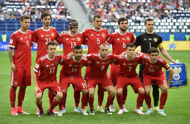 Πούτιν: «Ήρωες» οι ποδοσφαιριστές μας - «Οι πανηγυρισμοί θυμίζουν τη νίκη μας στον Β’ Παγκόσμιο Πόλεμο» - Media