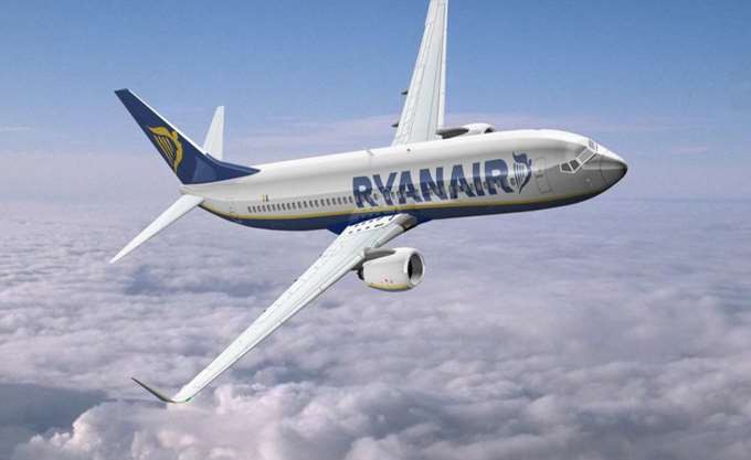 Με προσφορές τύπου σούπερ μάρκετ η Ryanair: Δίνει με κάθε εισιτήριο το δεύτερο...δώρο - Media