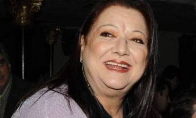 Αυτός είναι ο λόγος που τη φώναζαν «συντρέχτρα» - Τι αποκάλυψε η Κάρμεν Ρουγγέρη για την Τζέσυ Παπουτσή - Media