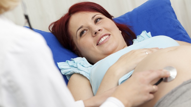 Ισπανία: Επαναφορά των δωρεάν θεραπειών γονιμότητας για ομοφυλόφιλες και ανύπαντρες γυναίκες - Media