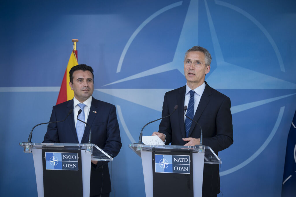 Στόλτενμπεργκ χωρίς περιστροφές: Ένταξη της ΠΓΔΜ στο ΝΑΤΟ μόνο με επικύρωση της συμφωνίας των Πρεσπών - Media