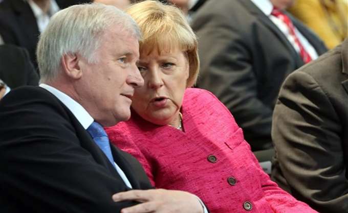 Καταρρέει η κυβέρνηση στη Γερμανία – Παραιτείται ο Ζεεχόφερ   - Media