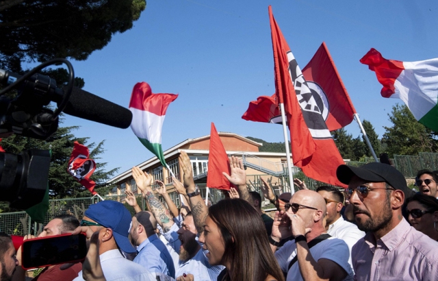 Ιταλία: Ένταση κοντά στη Ρώμη μετά την άφιξη περίπου 100 μεταναστών από το Diciotti - Media