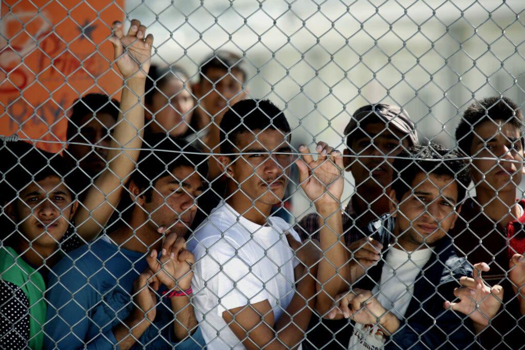 ΟΗΕ προς Ελλάδα: Επιτέλους, αφήστε τους πρόσφυγες να φύγουν από τη Λέσβο - «Καζάνι που βράζει η Μόρια» - Media