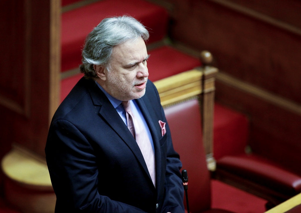 Κατρούγκαλος: Θα φύγουν περισσότεροι πρόσφυγες από αυτούς που θα επιστρέψουν - Media