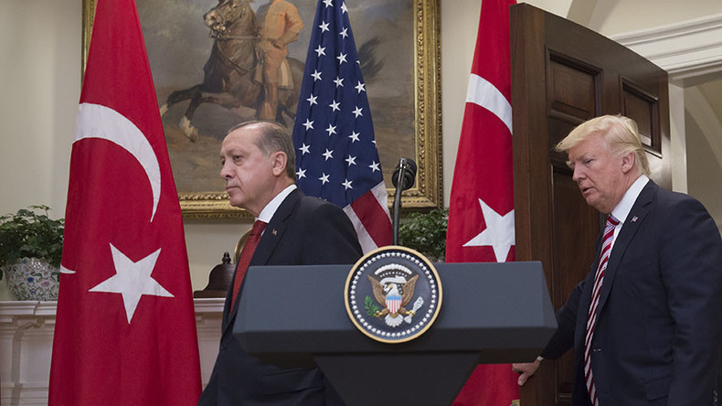 Αφήστε ελεύθερο τον πάστορα και η κρίση λήγει «σε μια στιγμή», λένε οι ΗΠΑ στην Τουρκία - Media