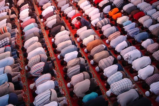 Υπ. Παιδείας: Παραχωρούνται χώροι σε ΟΑΚΑ και ΣΕΦ για την προσευχή, κατά την μουσουλμανική εορτή της Θυσίας του Αβραάμ - Media