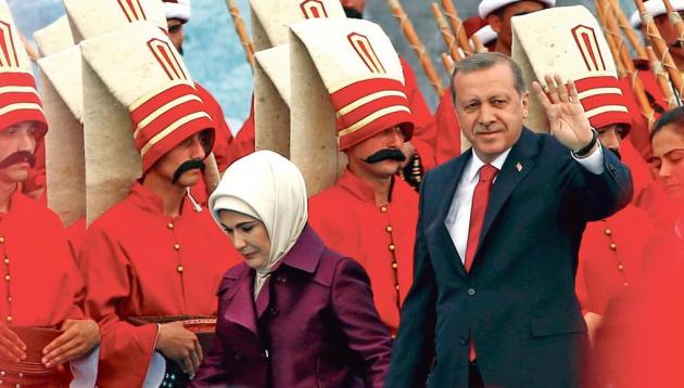 «Άγριο σφυροκόπημα» των ΜΜΕ στον Ερντογάν: «Ο σουλτάνος έχει χρεοκοπήσει» - Media