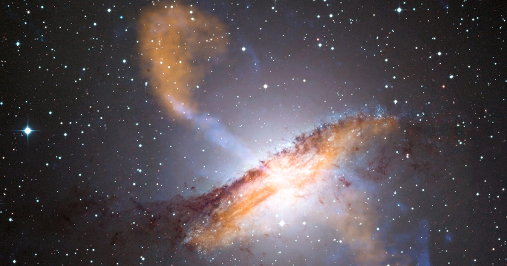 Νέα σημαντική ανακάλυψη: Αυτός είναι ο πιο μακρινός ραδιογαλαξίας – Απέχει 12 δισεκ. έτη φωτός από τη Γη - Media