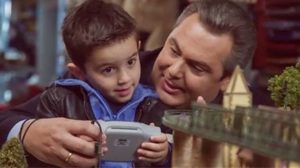 Με το σποτ του «μικρού Αλέξη με το τραινάκι» το μήνυμα του Πάνου Καμμένου για την έξοδο από τα μνημόνια (Video) - Media