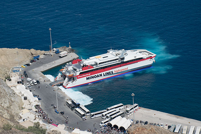 Μητέρα ξέχασε τον γιο της σε πλοίο που έφυγε από το Ηράκλειο! - Media