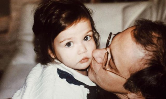Γιώργος Κιμούλης: Η κόρη του έγινε 24 χρονών και είναι μια κούκλα! (Photos) - Media