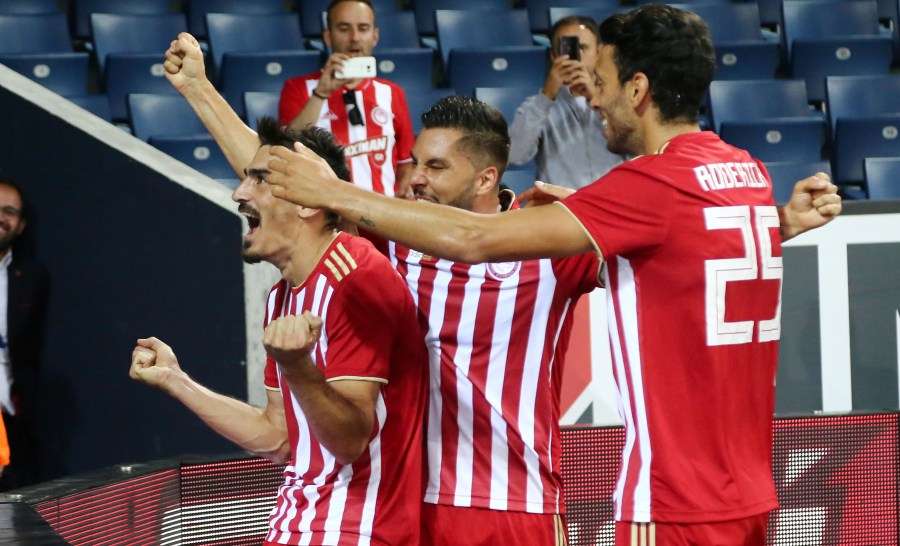 Περίπατος Ολυμπιακού, σόου Λάζαρου και πρόκριση - Media