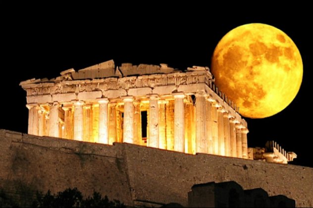 Η πανσέληνος του Αυγούστου φωτίζει τον ελληνικό κινηματογράφο στο μουσείο Ακρόπολης - Media