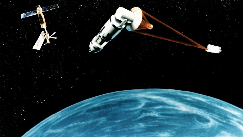 «Πόλεμο των Άστρων» σχεδιάζουν οι ΗΠΑ: Ετοιμάζουν «διαστημική δύναμη» ως το 2020 - Media