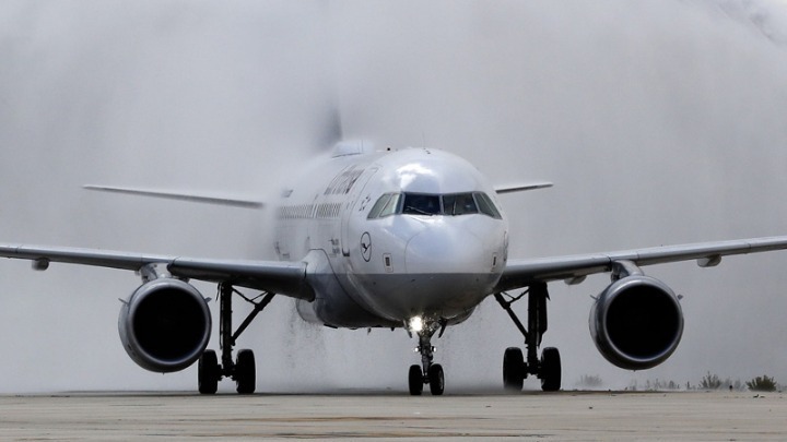 Λήξη συναγερμού στο αεροδρόμιο των Χανίων - Δεν βρέθηκε εκρηκτικός μηχανισμός στο αεροπλάνο - Media
