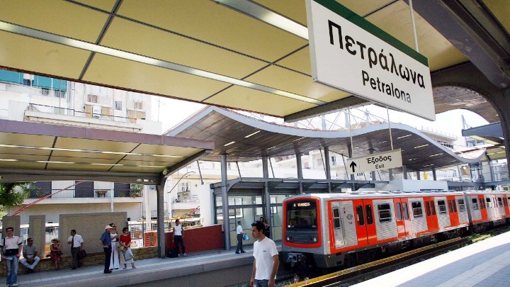 Αυτοκτονία 47χρονου στον Ηλεκτρικό - Έπεσε στις γραμμές στα Πετράλωνα - Media