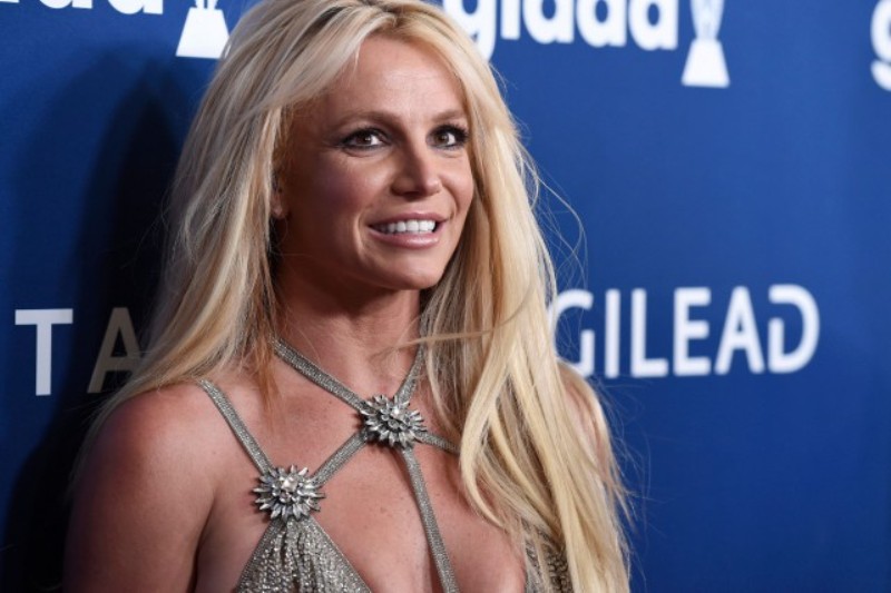 Η γκάφα της Μπρίτνεϊ Σπίαρς: Έβρισε τη δήμαρχο του Παρισιού - Media