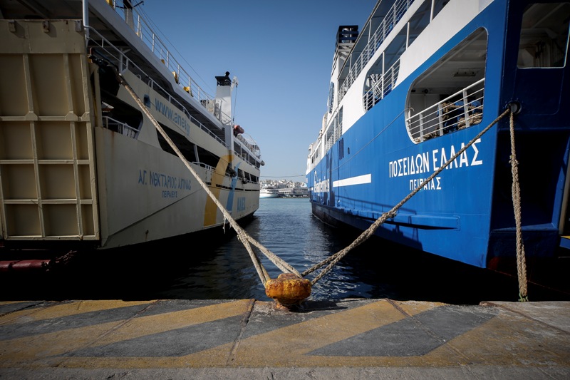 Νέα 24ωρη απεργία στα πλοία την Τρίτη - Media