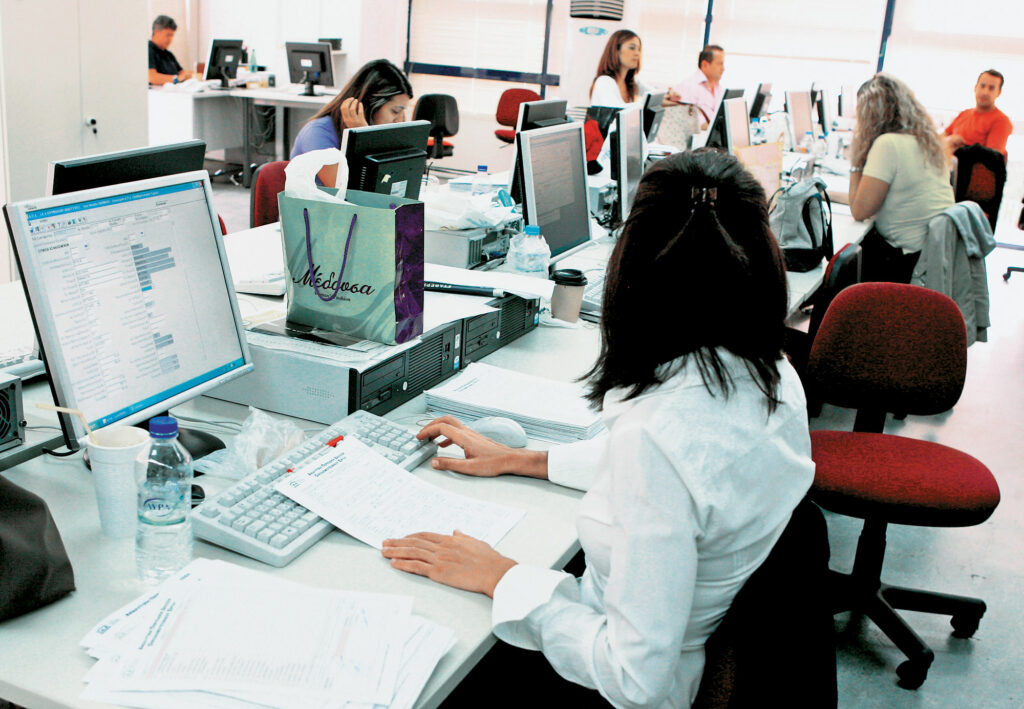 Τα όρια ηλικίας για όσες γυναίκες είναι ασφαλισμένες στο ΙΚΑ (πίνακες) - Media