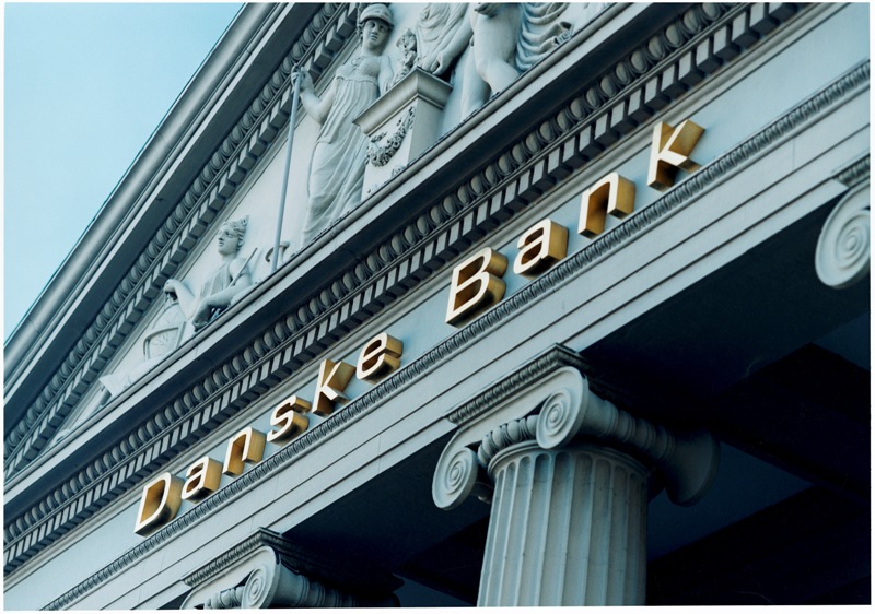 Σκάνδαλο Danske Bank: Η «μόλυνση» πέρασε και στη Βρετανία - Media