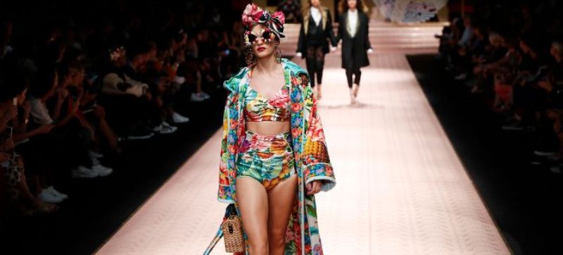 Διάσημα ονόματα προωθούν την αειφορία στο «πράσινο χαλί» του Μιλάνου (Photos) - Media