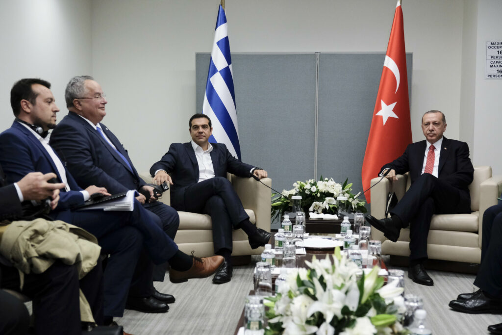 Πρόσκληση Ερντογάν σε Τσίπρα για επίσκεψη στην Κωνσταντινούπολη - Θετική ατζέντα στη συνάντηση - Media