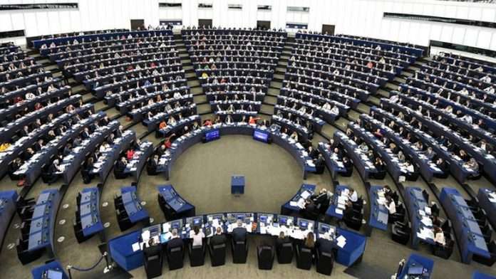 Έρευνα κόλαφος της OLAF: Ευρωβουλευτές μοίραζαν κοινοτικό χρήμα στα κόμματά τους - Και ελληνική εμπλοκή - Media