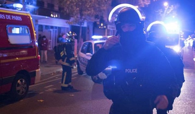 Παρίσι: Άνδρας επιτέθηκε με μαχαίρι και σιδηρολοστό σε περαστικούς - Επτά τραυματίες - Media