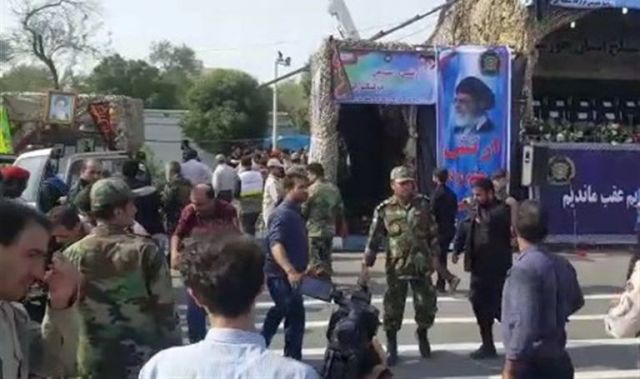 Στους 29 οι νεκροί από την επίθεση στο Ιράν - Μια «τρομακτική απάντηση» υποσχέθηκε πρόεδρος της χώρας Ροχανί (Video) - Media