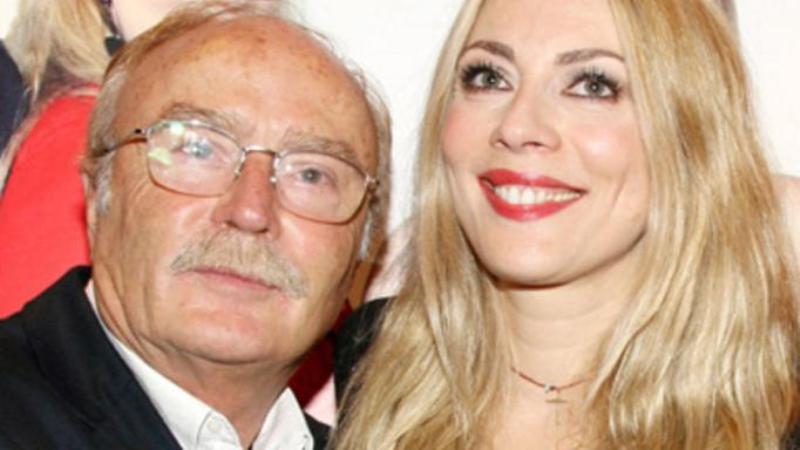 Σμαράγδα Καρύδη: Τι λέει για την υγεία του πατέρα της, Ντίνου Καρύδη; - Media