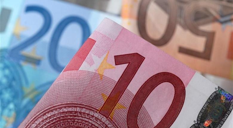 Πόσα πλαστά χαρτονομίσματα κυκλοφορούν στην ευρωζώνη - Media
