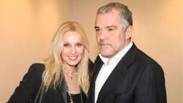 Η αποστομωτική απάντηση του Λύρα σε όσους αντέδρασαν με τη διασκευή του τραγουδιού «Άνθρωποι μονάχοι»  - Media