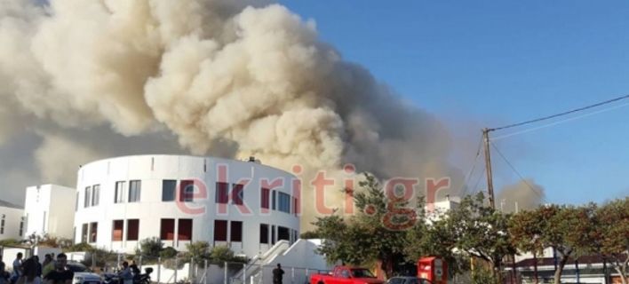 Μεγάλη φωτιά στο Πανεπιστήμιο Κρήτης: Ισχυρές πυροσβεστικές δυνάμεις για την κατάσβεσή της (Video | Photos) - Media