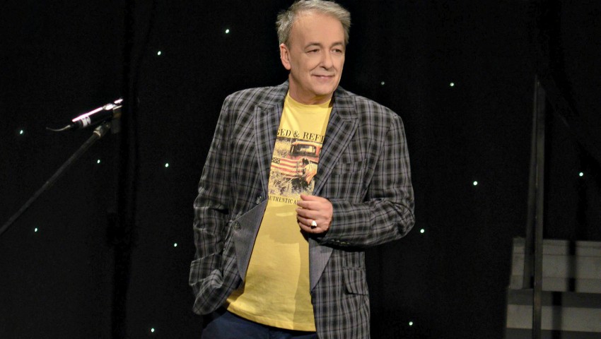 Ανδρέας Μικρούτσικος: Επανεμφανίστηκε στην τηλεόραση! (Video) - Media