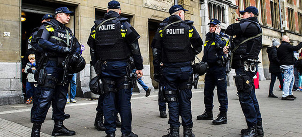 Μεγάλη τρομοκρατική επίθεση απέτρεψαν οι ολλανδικές αρχές - Media