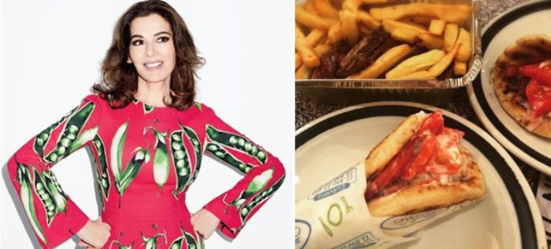 Η γνωστή σεφ Ναϊτζέλα Λόουσον ξετρελάθηκε με το κοκορέτσι που έφαγε στη Μύκονο (Photo) - Media