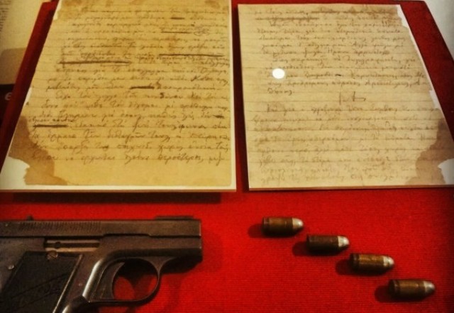 Η κάθαρση ως απάντηση στα «έπρεπε» Η κάθαρση ως απάντηση στα «έπρεπε»