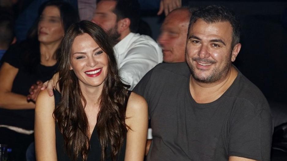 Παντρεύονται σήμερα Ρέμος-Μπόσνιακ - Δείτε την... επική προετοιμασία του γαμπρού (Photo, Video) - Media