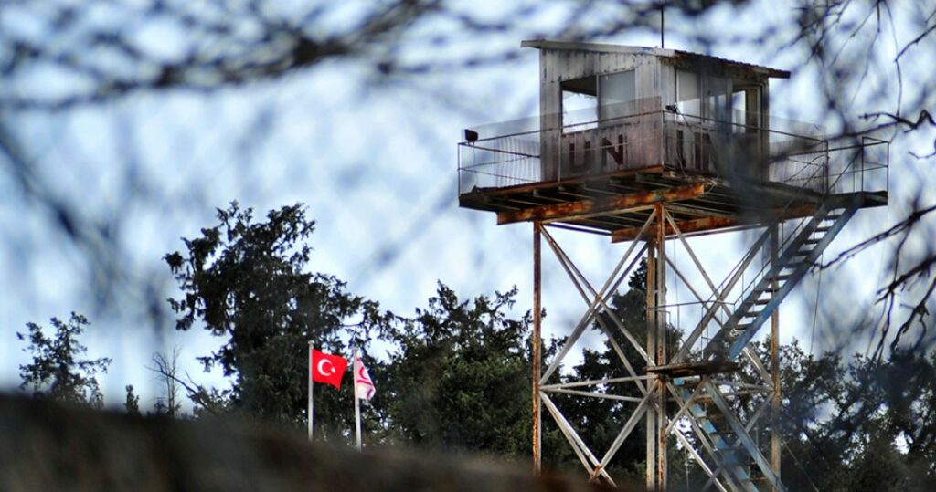 Κύπρος: Σύλληψη δύο Ελληνοκυπρίων από τον κατοχικό στρατό	 - Media