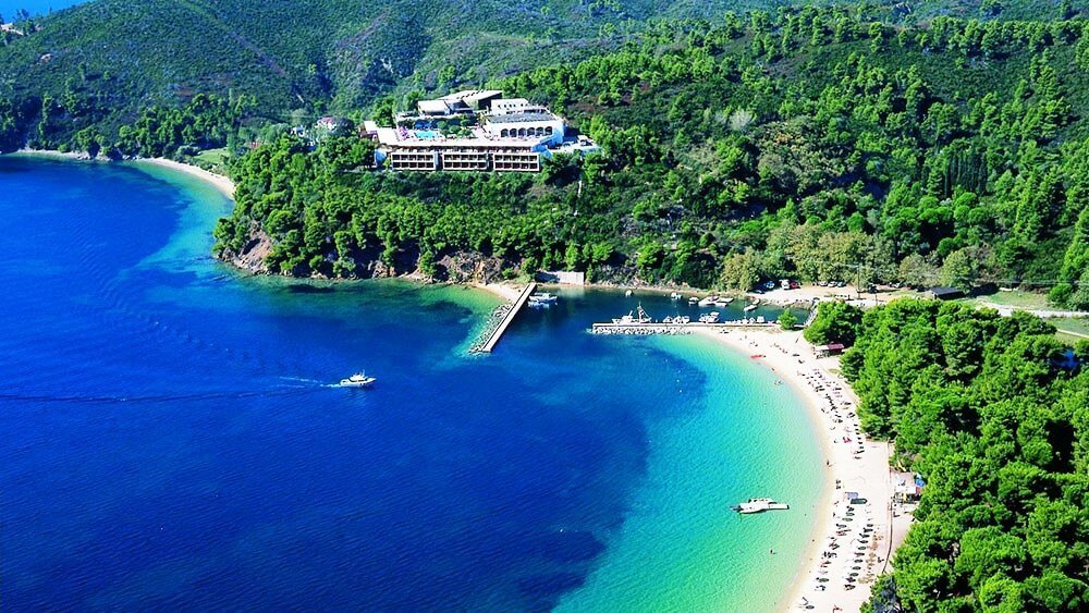 O «βασιλιάς» του υφάσματος στη Σκιάθο - Media