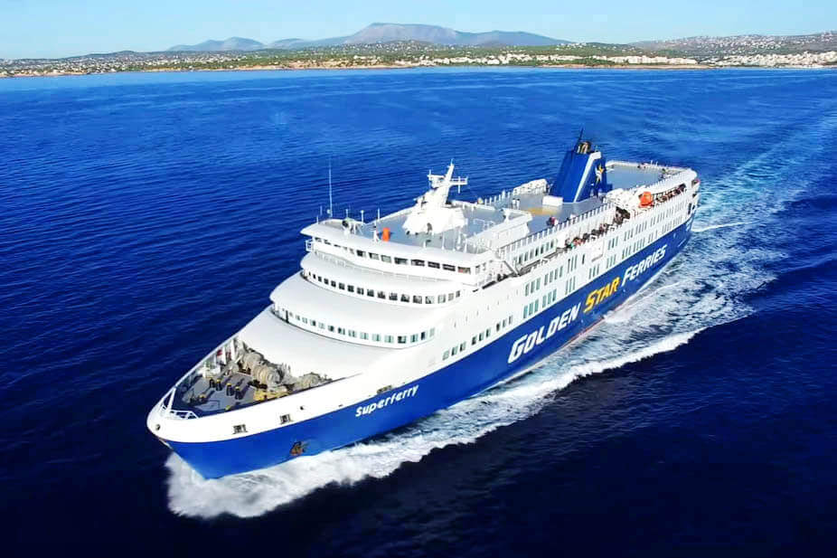 Μηχανική βλάβη στο επιβατηγό πλοίο Superferry με 191 επιβάτες - Media