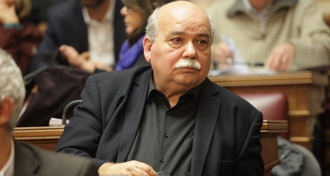 Βούτσης για Καμμένο: Δεν πρόκειται ποτέ να μπω σε συζήτηση για συνωμοσίες ακόμη κι αν στοχοποιούν την οικογένειά μου - Media