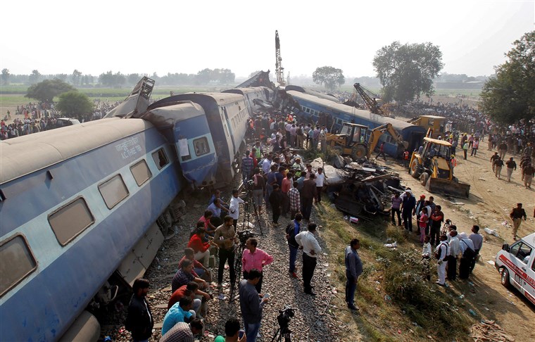 Ινδία: Τουλάχιστον 59 νεκροί από εκτροχιασμό τρένου (Video) - Media